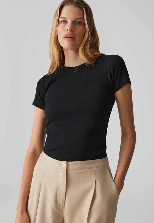 SLIM FIT RIB - T-Shirt basic