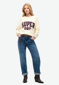 Superdry & Co SLOUCHY GRAPHIC CREW - Trui - natural white
