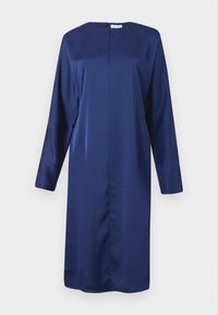 Navy sininen satiinimekko, jossa on pitkät hihat, pyöreä kaula-aukko ja takavetoketju. Mekossa on suora leikkaus ja hienovaraiset sivureiät liikkuvuuden helpottamiseksi.