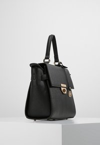 L.CREDI Sac à main - black