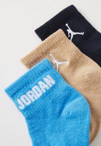 Jordan INFANT EVERYDAY 6 PACK UNISEX - Čarape - obsidian