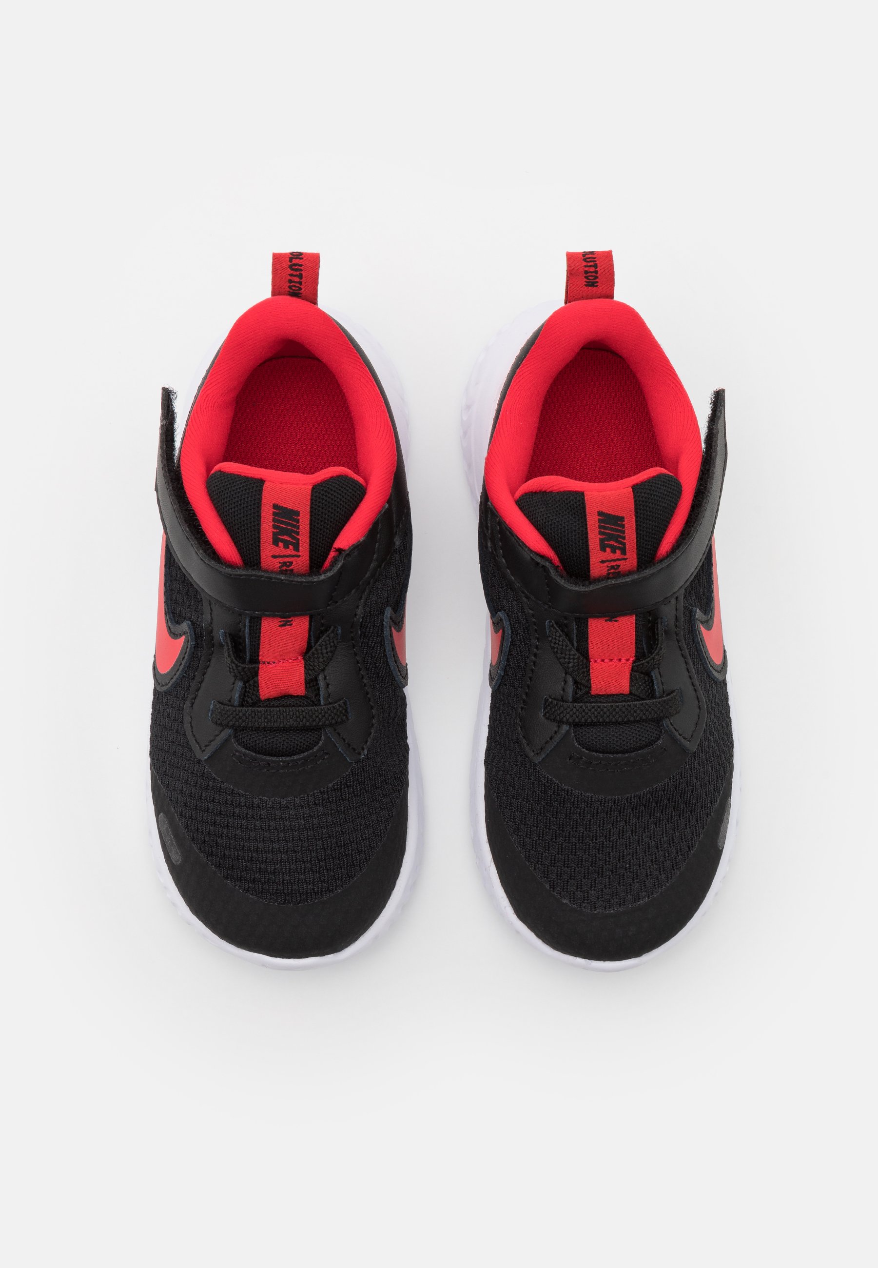 Nike Performance REVOLUTION 5 UNISEX - Neutral running shoes -  black/university red/white/black - Zalando.co.uk