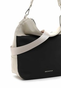 Emily & Noah BETTINA - Bolso de mano - black