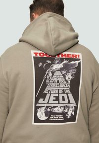 s.Oliver STAR WARS™ beżowy
