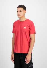 Alpha Industries SMALL LOGO - T-shirts basic - red