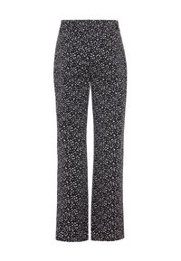 Wijde broek met een marineblauwe stof met een versierd patroon van witte stippen. Gladde textuur, hoge taille en rechte silhouet.
