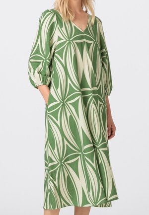 Robe de jour - green