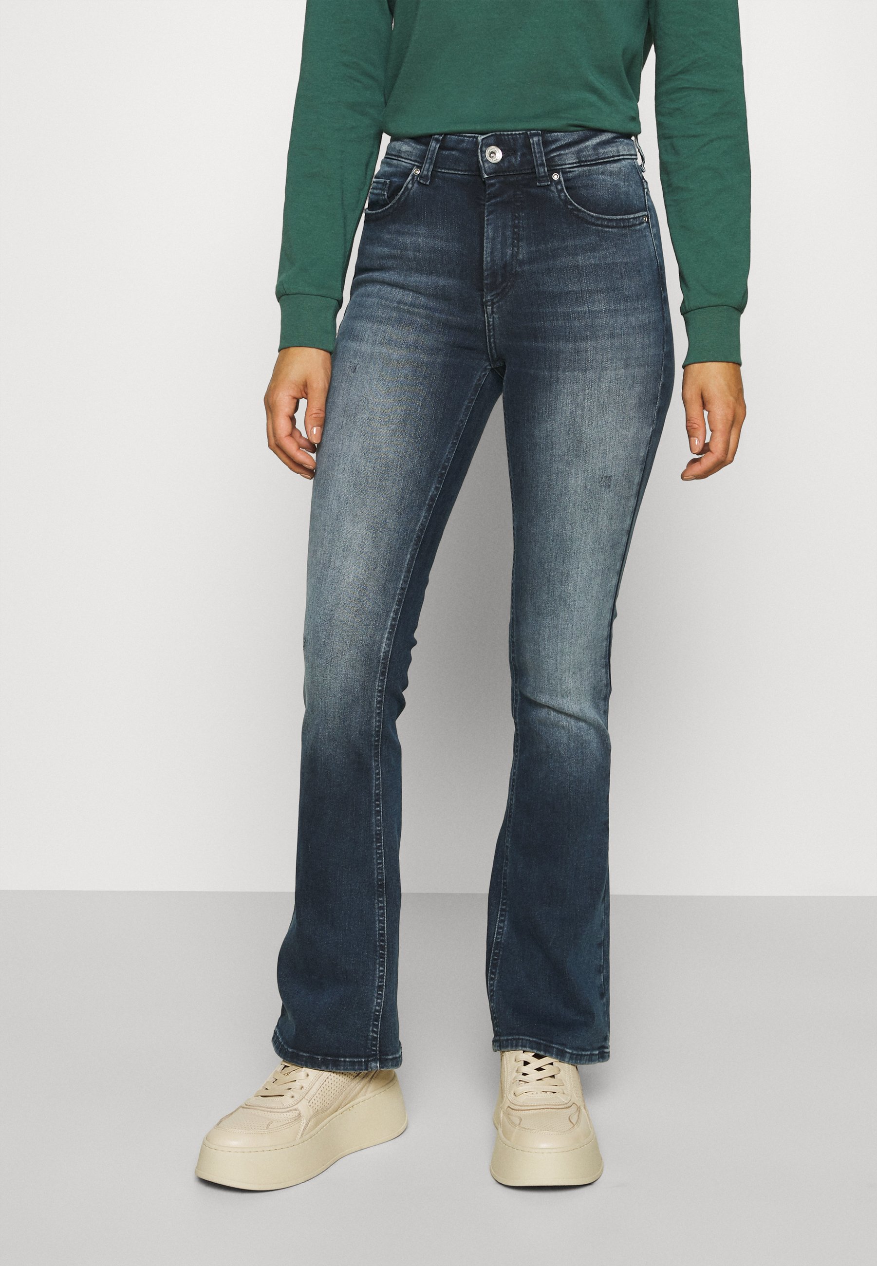 ONLY Petite ONLBLUSH LIFE - Jeans a zampa - blue black denim/blu scuro -  Zalando.it