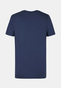 T-shirt di cotone blu navy, maniche corte, colletto rotondo, colore solido, texture liscia, senza grafiche o motivi sul retro.