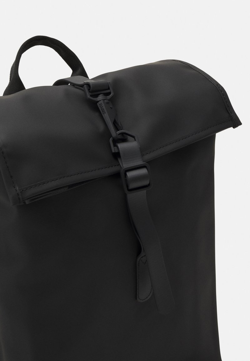 Zaino Rolltop Mini Rains - Impermeabile, Compatto, 10 Litri, Design Urbano