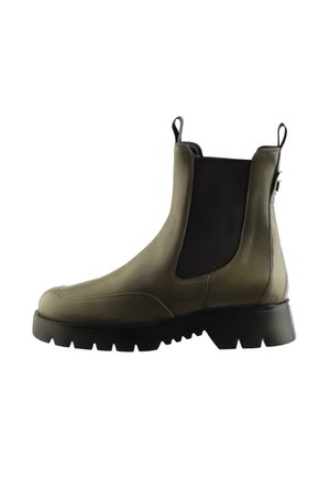Chelsea-Stiefel aus olivgrünem Leder mit schwarzem elastischem Seitenpanel und grober schwarzer Sohle, von der Außenseite gesehen.