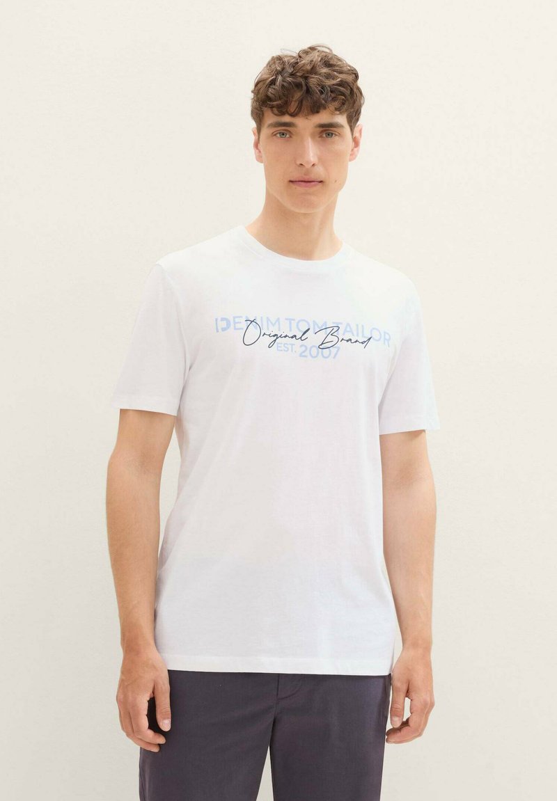 TOM TAILOR DENIM LOGO - Apdrukāts T-krekls - white