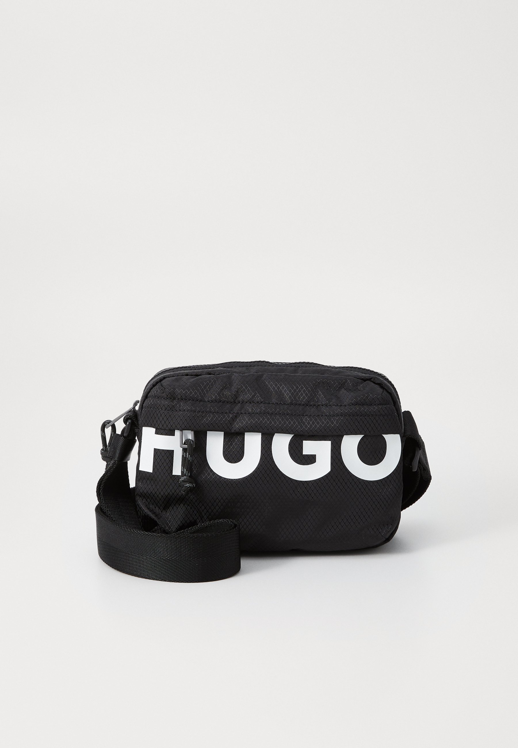Victor & Hugo Paris Leren schoudertas Bella zwart - (B)23 x (H)21 x Victor & Hugo Paris Leren schoudertas Bella zwart - (B)23 x (H)21 x