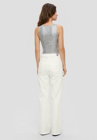 QS IM METALLIC-LOOK - Top - silber