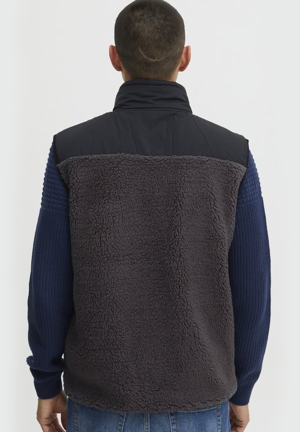 PRPIETTO - Waistcoat - forged iron4