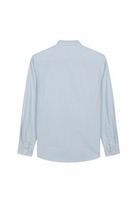Lichtblauw overhemd met lange mouwen, voorzien van een klein ruitpatroon, knopenmanchetten en een klassieke kraag, gemaakt van een gladde, gestructureerde stof.