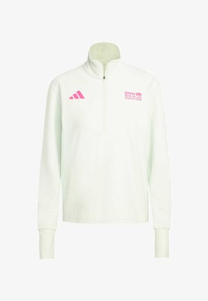 Valkoinen pitkähihaisen neljänneksen vetoketjulla varustettu pusero, jossa on vaaleanpunainen Adidas-logo vasemmassa rinnassa ja BMW Berlin Marathon -logo oikeassa rinnassa.