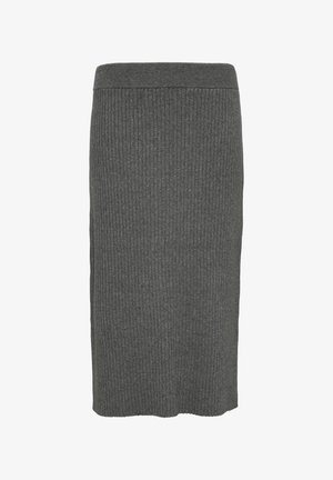 Grauer gerippter Strick-Bleistiftrock mit hoher Taille und gerader Silhouette, der eine glatte Textur und weichen Stoff aufweist. Keine sichtbaren Verzierungen.