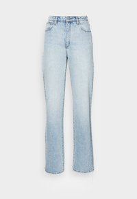 Jeans de ganga azul claro com um design de perna reta, cintura alta e bainhas desfiadas. Estilo clássico de cinco bolsos com desbotamento subtil.