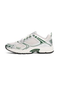 ARCHIVE97 - Sneakers - terrain
