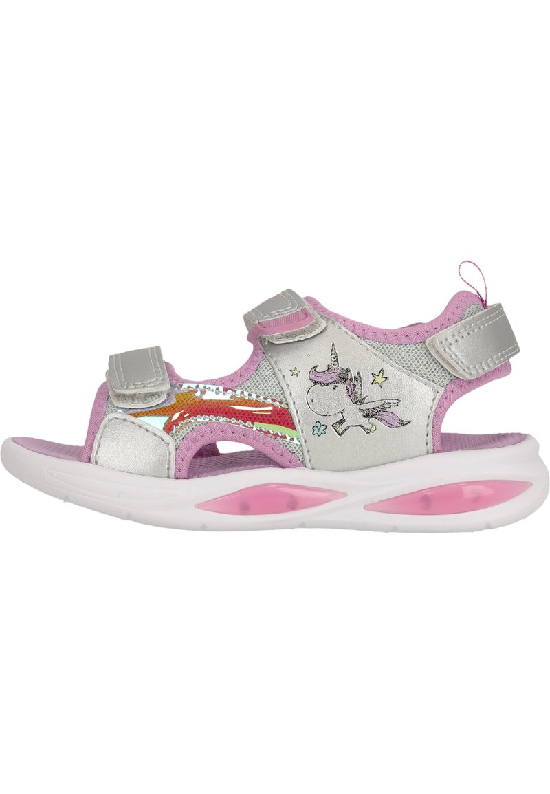 Rosa und silberne Sandale mit einem Obermaterial aus Mesh, verstellbaren Klettverschlüssen, Einhornmotiv, Regenbogenakzenten und einer gepolsterten rosa Sohle.