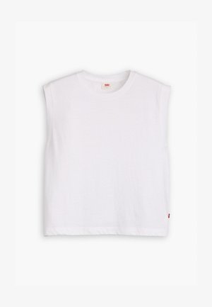 T-shirt en coton blanc sans manches avec un col rond, coupe droite et une petite étiquette logo rouge en bas de l'ourlet. Texture douce.