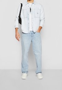 Calvin Klein Jeans Jeans straight leg - light-blue denim