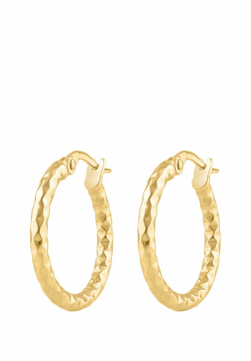 Náušnice kruhového tvaru s textúrovaným zlatým povrchom a kladivkovým vzorom so zabezpečovacím zapínaním. Okrúhly tvar, stredná veľkosť, lesklý povrch.