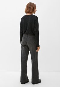 s.Oliver LONGSLEEVE GLITZEREFFEKT - Langarmshirt - schwarz