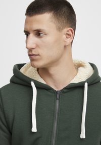 Blend BH zieleń butelkowa