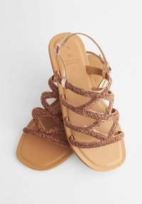 Next Sandaler - rose gold