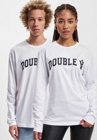 WOOD  - Jumper - white