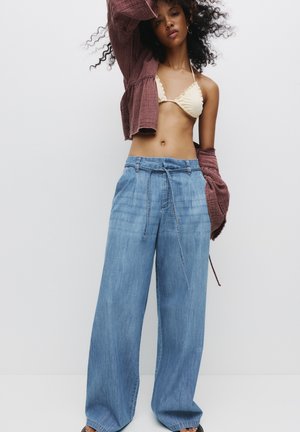 WIDE  - Flared Jeans - blue denim