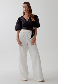 TUSSAH KATHRYN  - Blůza - black