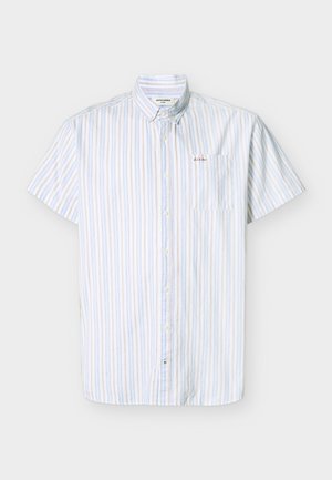 Kortærmet skjorte med knapper, med lodrette blå, beige og hvide striber og en brystlomme broderet med lille tekst.