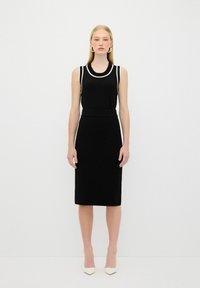 adL Pouzdrová sukně - black