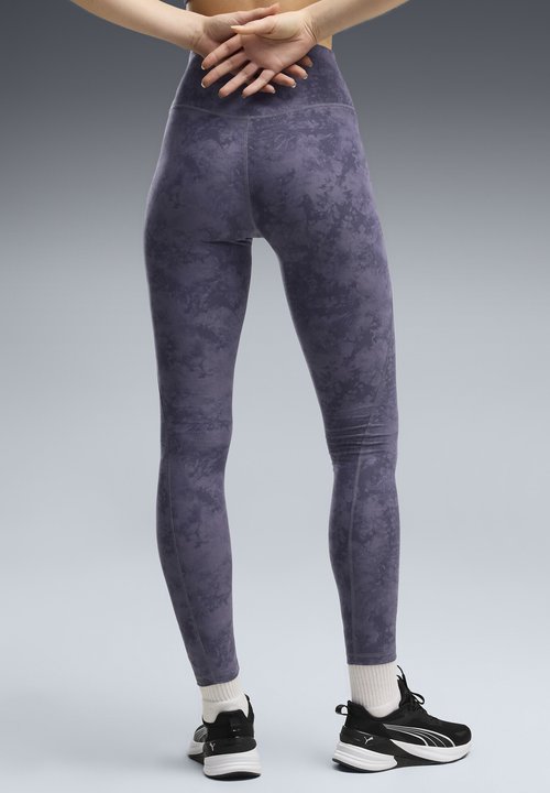 PUMA W CLOUDSPUN TIGHT HW FL - AOP - Leggings - inky depths — photo 2