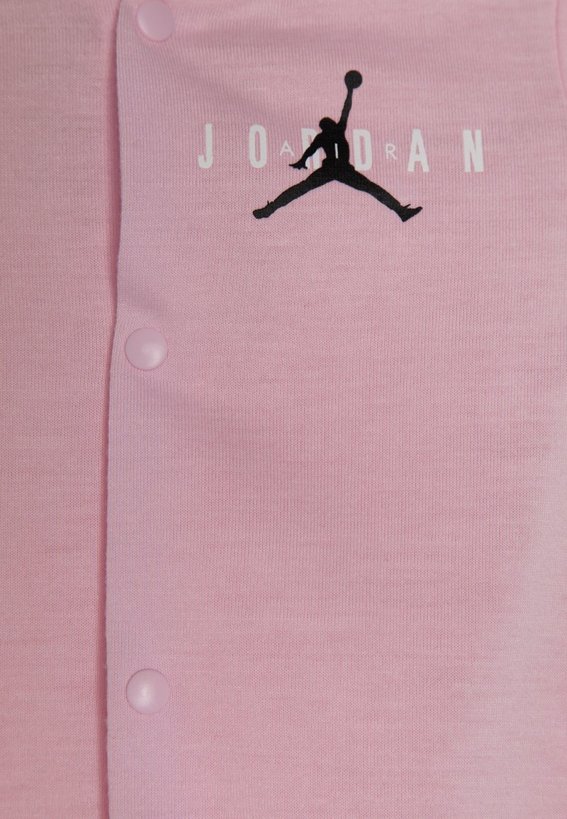 Jordan COVERALL Jumpsuit pink foam/pink