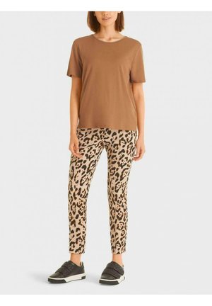 Basic T-shirt - clay brown