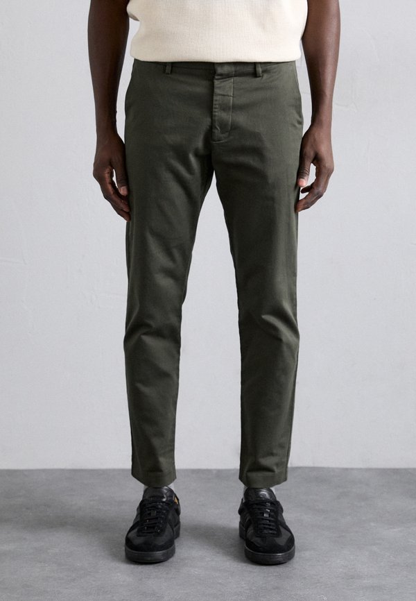 THEO - Chinos - army