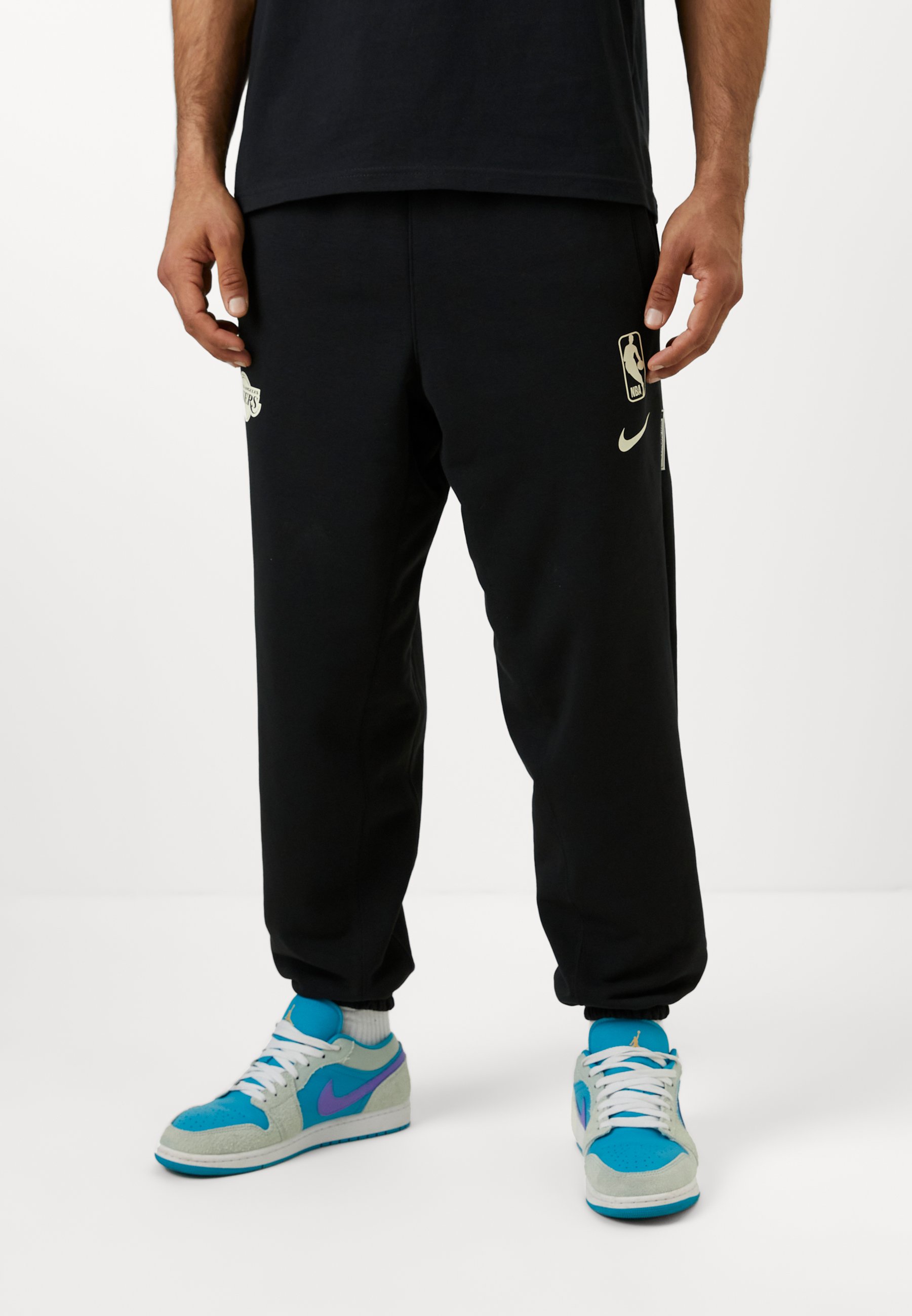 pantalon lakers nike