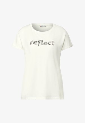 Bílá bavlněná trička s krátkými ohrnutými rukávy, na přední straně je nápis "reflect" v černé a šedé vzorované typografii.