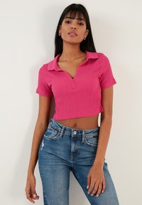 LELA SLIM FIT - Blúzka - fuchsia