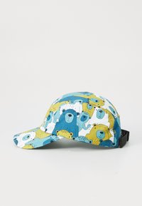 Casquette de baseball ornée d'un motif de ours multicolore dans des teintes de bleu, jaune et blanc. Matière en tissu avec une visière courbée et une sangle ajustable.