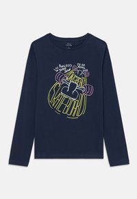Navy long-sleeve shirt in cotton with a graphic print featuring a skateboard and text for a skate show. Round neck and fitted style.