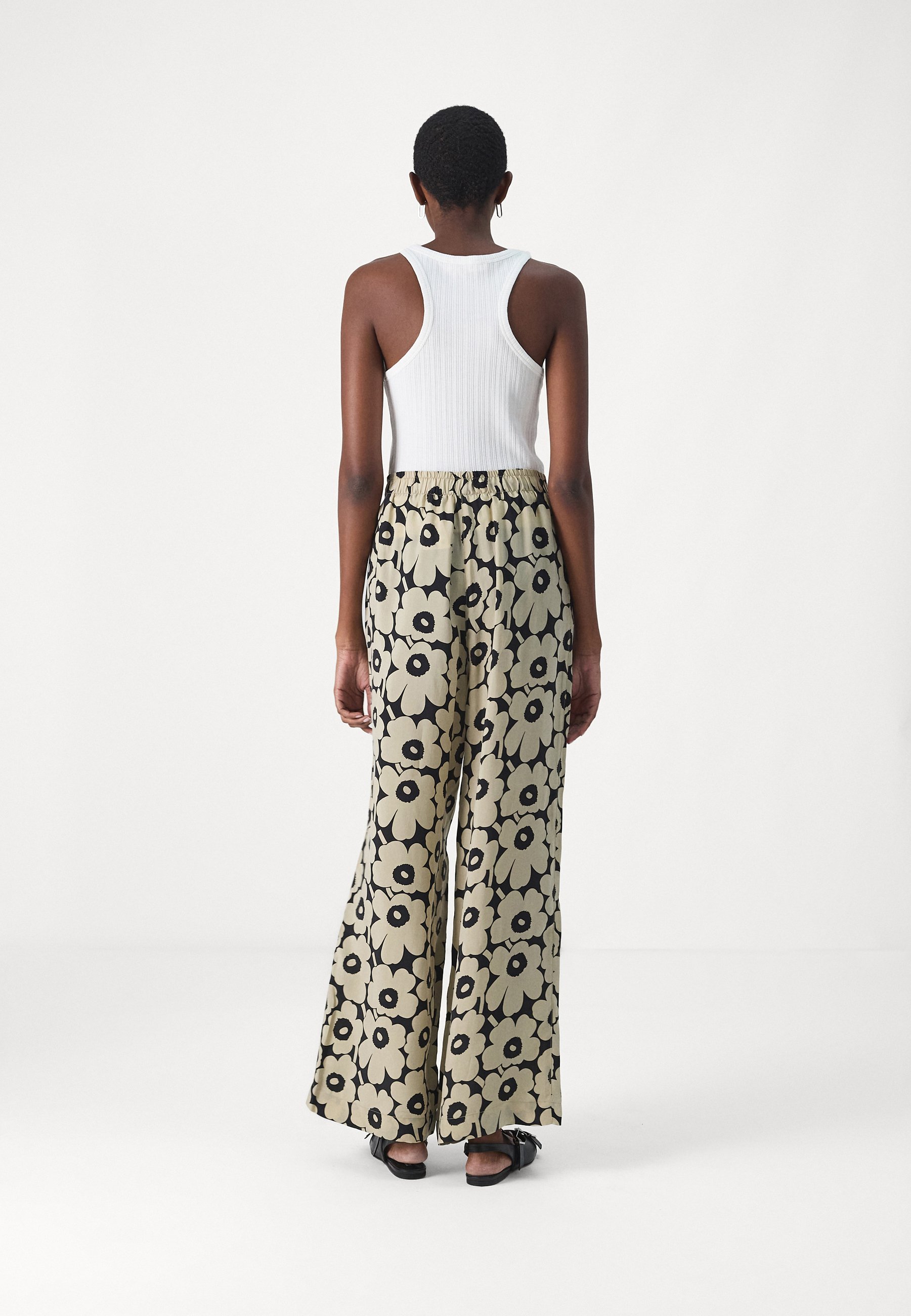 【marimekko】Oanet Mini Unikko パンツ marimekko】Oanet Mini Unikko パンツ (marimekko/パンツ