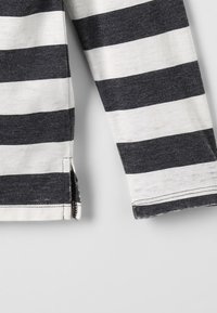Pepe Jeans NATALIA TEEN - Pitkähihainen paita - black