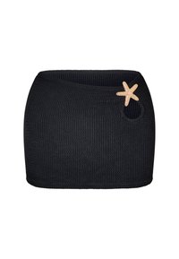Top nero a maglia con texture a coste, caratterizzato da un collo rotondo e un dettaglio cut-out impreziosito da un'applicazione a forma di stella marina beige.