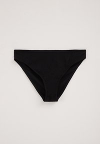 Črni bikini hlačke iz teksturirane tkanine z gladkim notranjim podloženjem. Imajo klasičen kroj in elastičen pas.