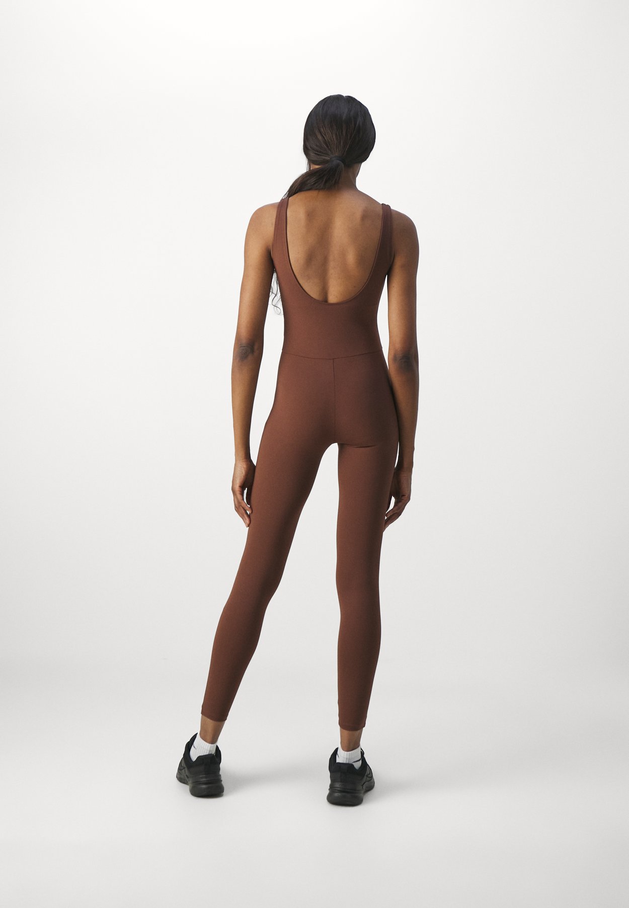 SCOOP BACK UNITARD